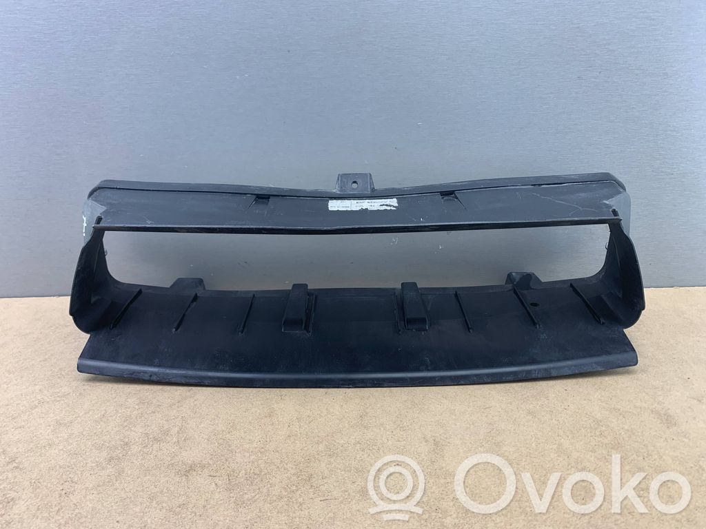 BMW 1 E81 E87 Air intake duct part 