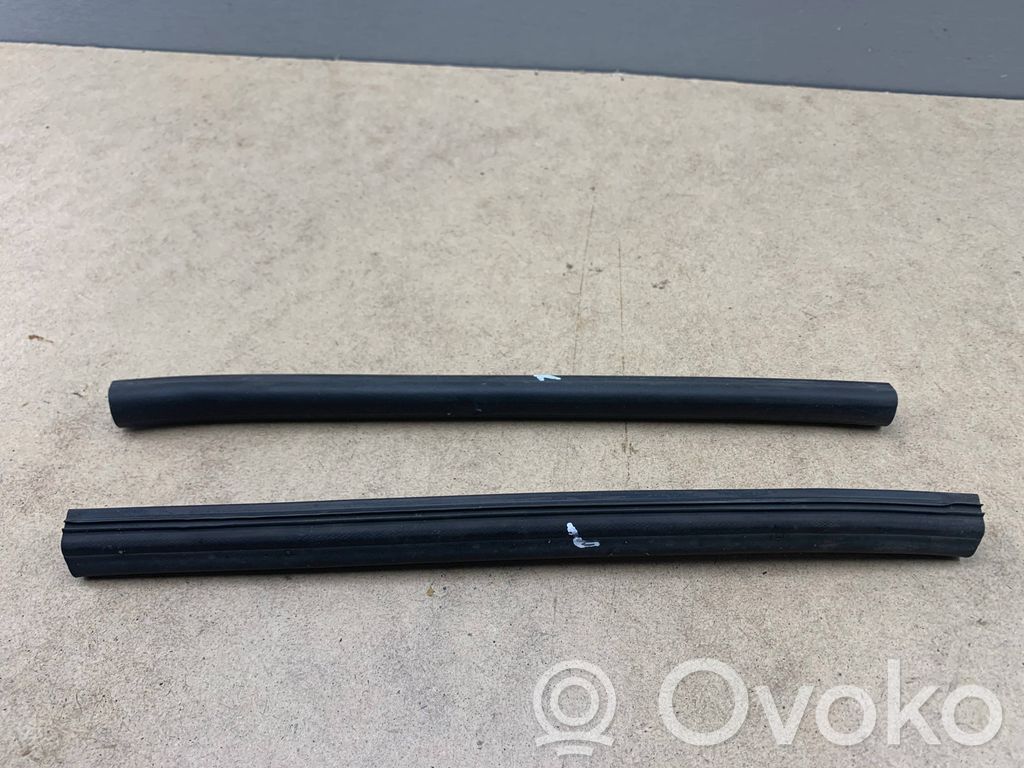 BMW X3 E83 Engine compartment rubber 