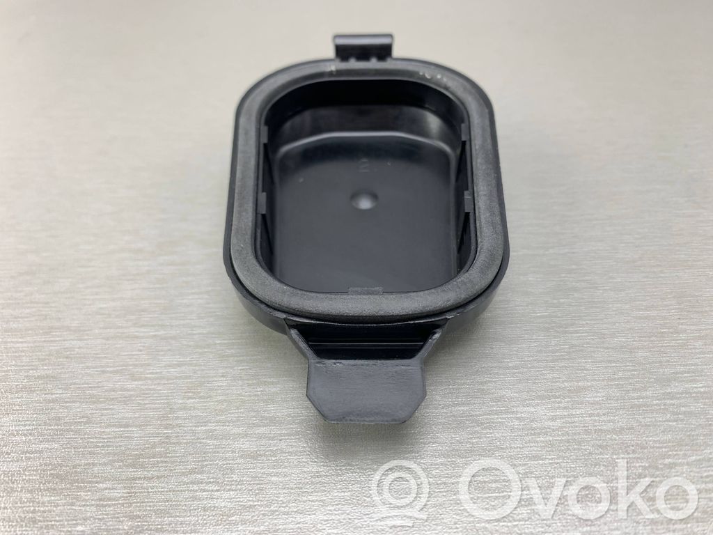 Deckel Abdeckung Scheinwerfer   6940252,63126940252,22455700
