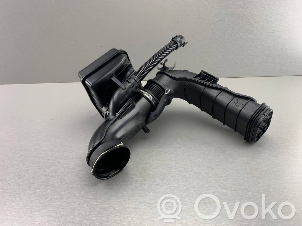 BMW 5 F10 F11 Część rury dolotu powietrza 