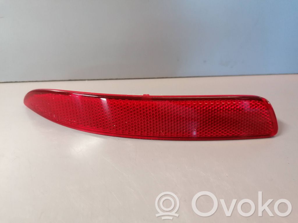 Rear tail light reflector   5A3CB63,63215A3CB63,7158949,63217158949