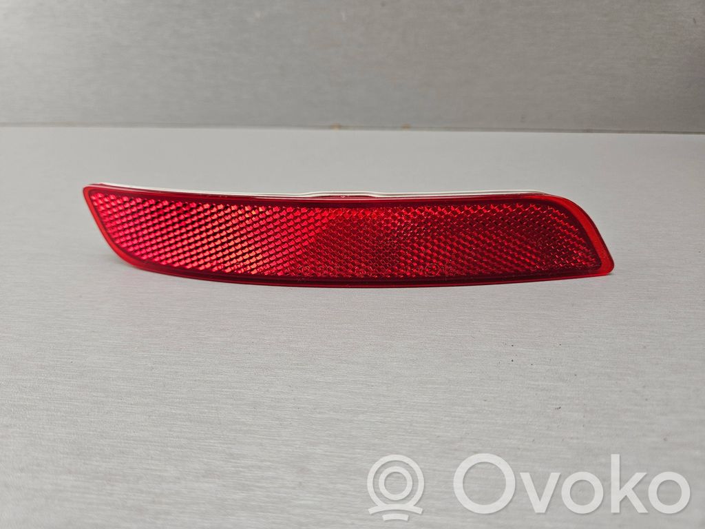 BMW X5 F15 Aizmugurē atstarotājs 
