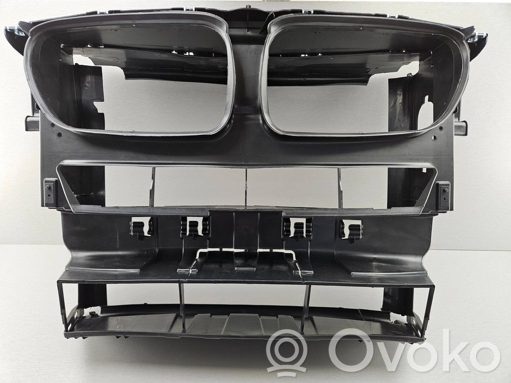 BMW X4 F26 Osłona wentylatora chłodnicy 