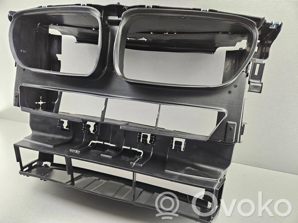 BMW X3 F25 Osłona wentylatora chłodnicy 