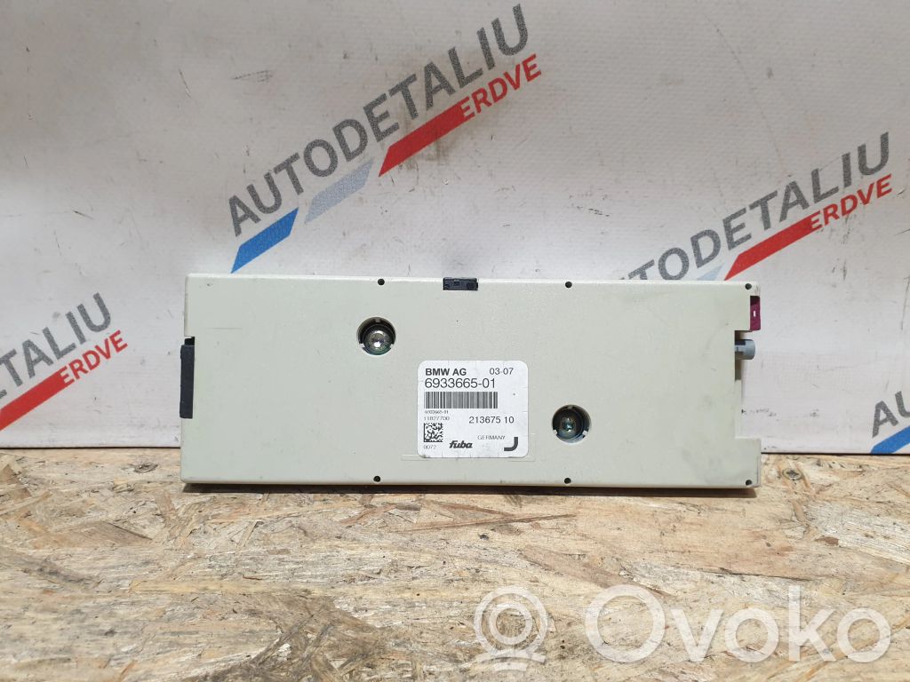 BMW 7 E65 E66 Antenos stiprintuvas 