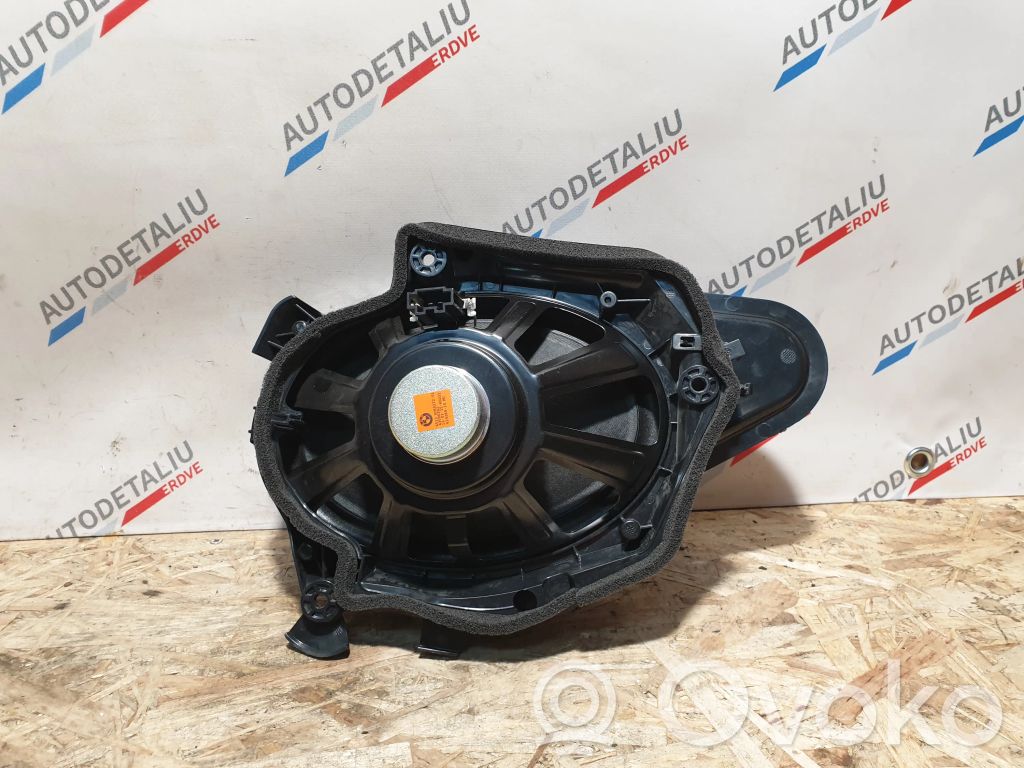 BMW i3 Altavoz subwoofer 