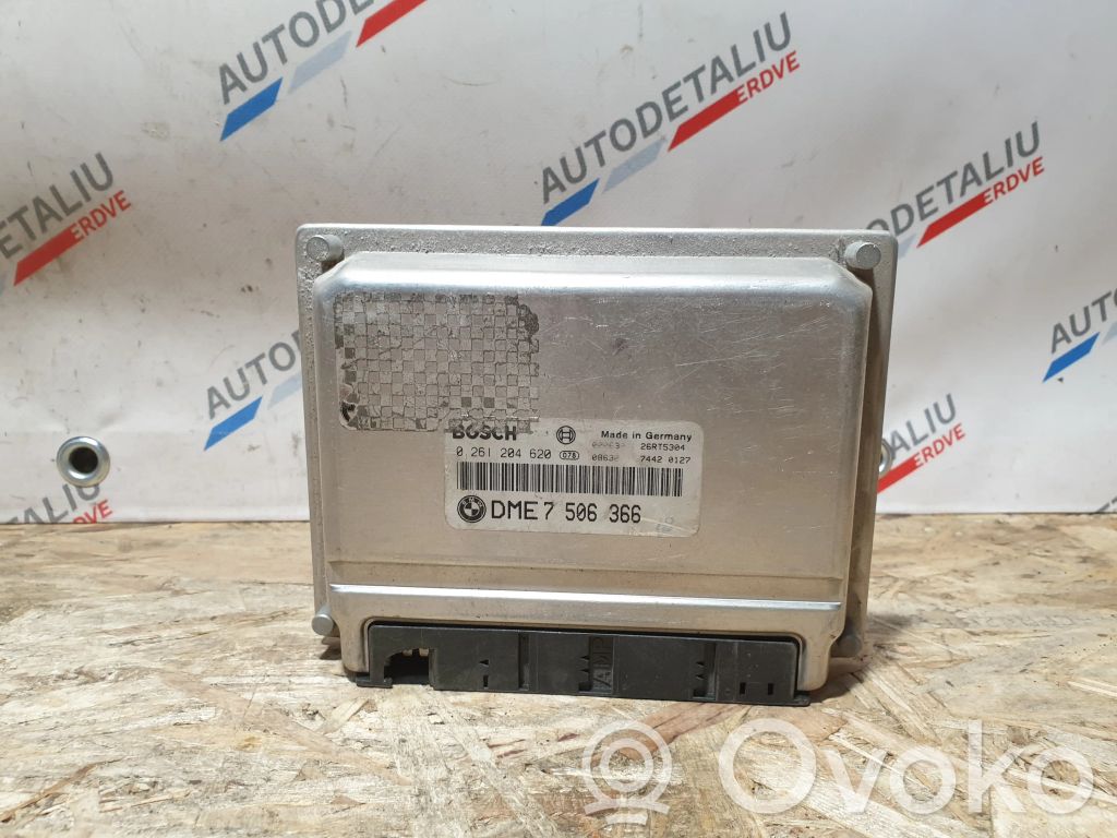 BMW 5 E39 Variklio valdymo blokas 