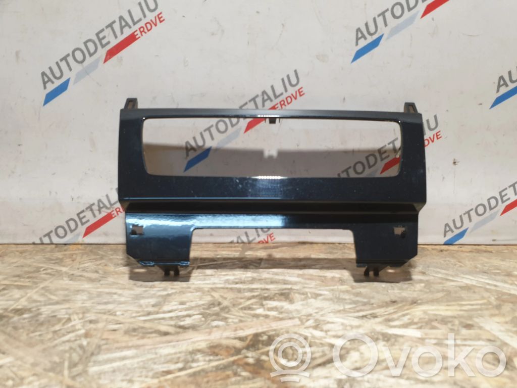BMW X1 E84 Radio/GPS head unit trim 