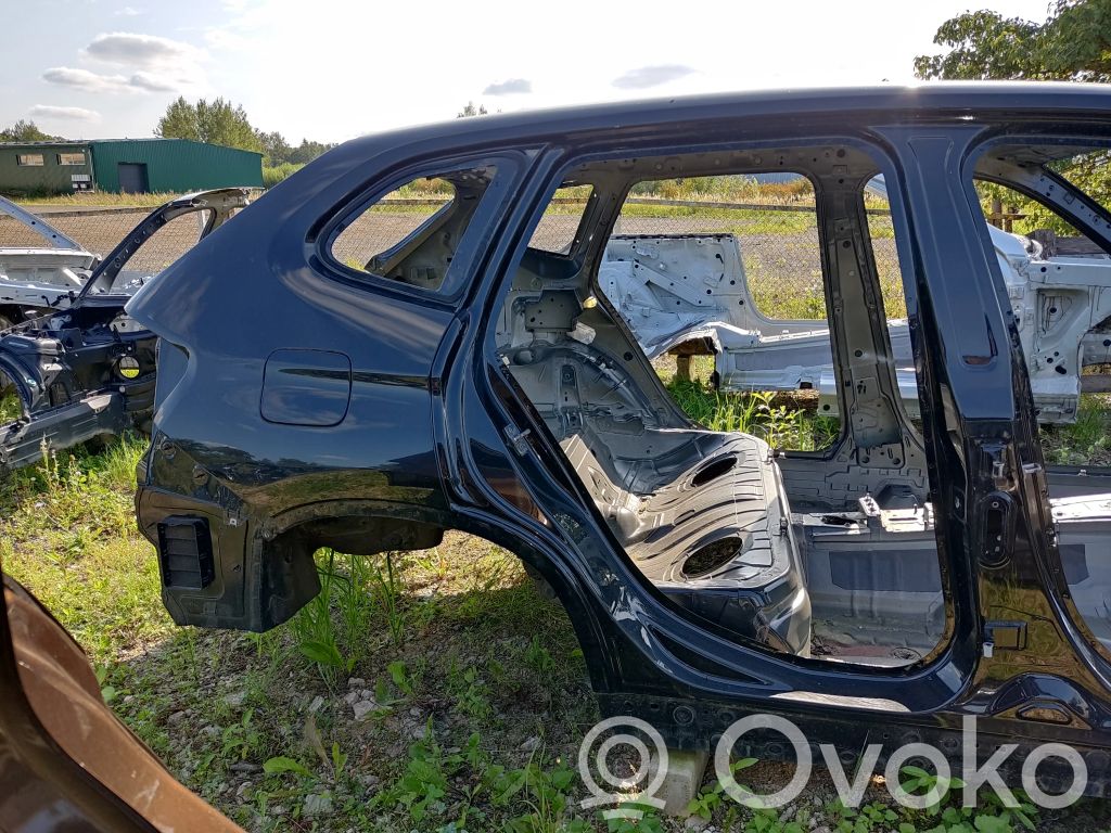 BMW X1 E84 Panel lateral trasero 