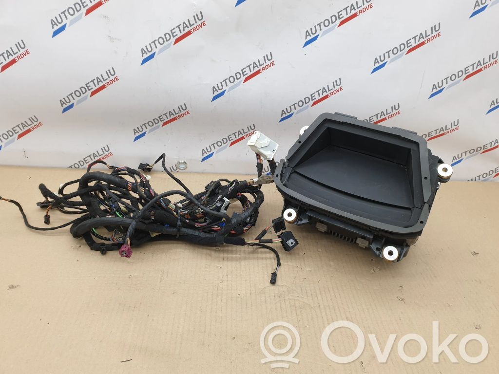 BMW 2 F46 Wyświetlacz Head Up 