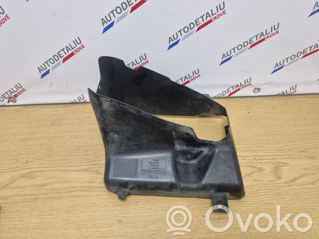 BMW 5 F10 F11 Wlot / Kanał powietrza intercoolera 