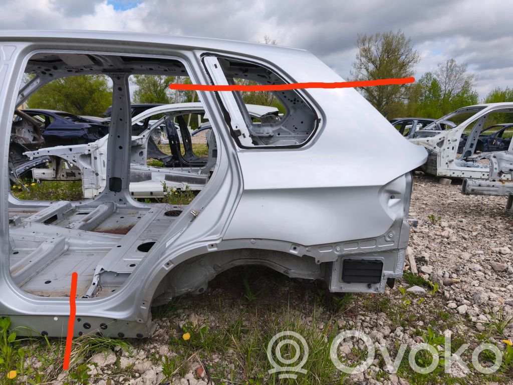 BMW X5 E70 Takakulmapaneeli 