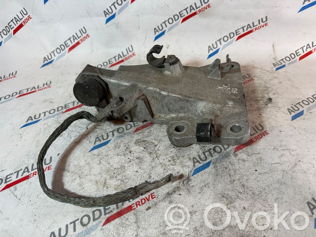 BMW 3 E90 E91 Engine mounting bracket 