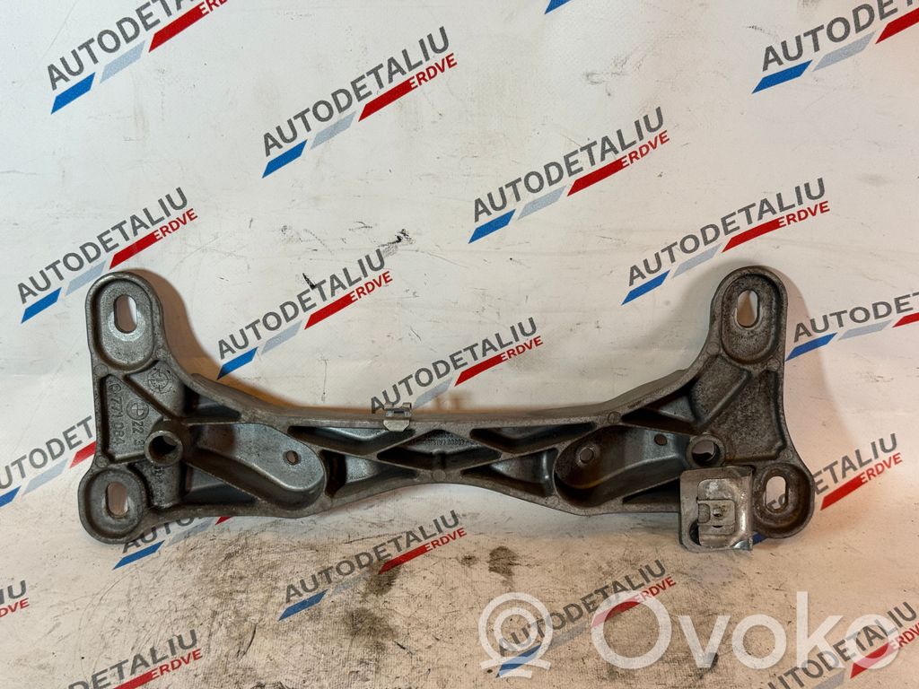 BMW 3 E92 E93 Gearbox mounting bracket 