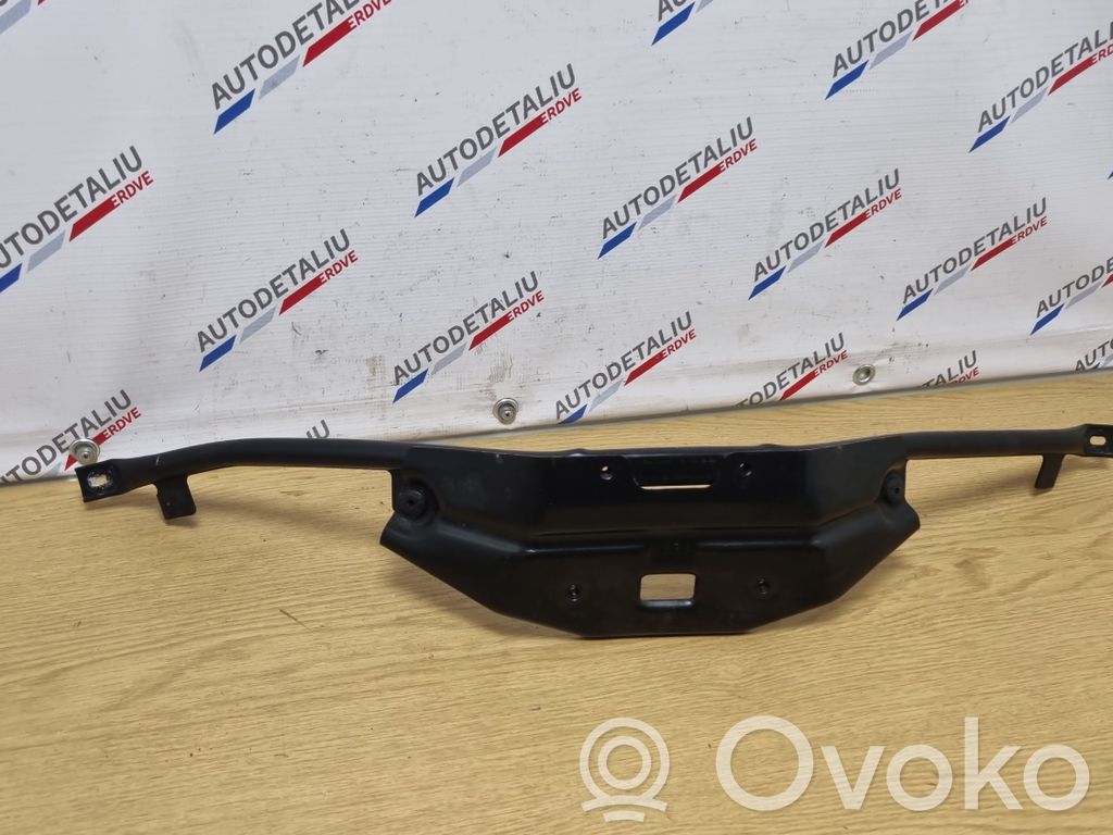 BMW 6 E63 E64 Laikiklis radiatorių panelės (televizoriaus) 