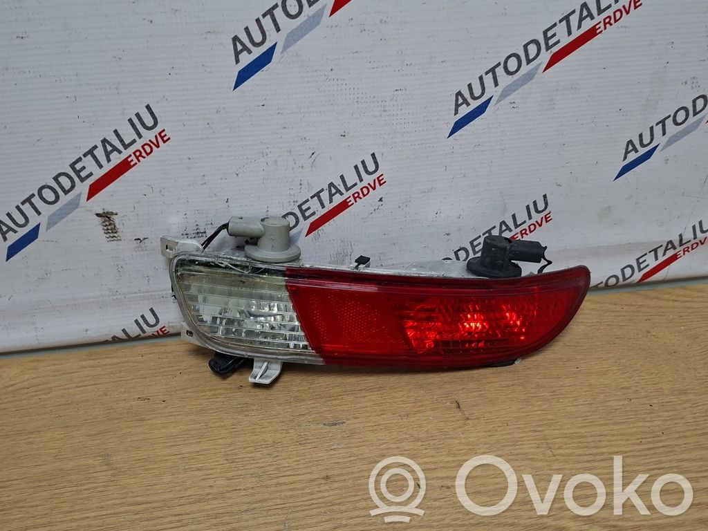 BMW 6 E63 E64 Galinis žibintas bamperyje 