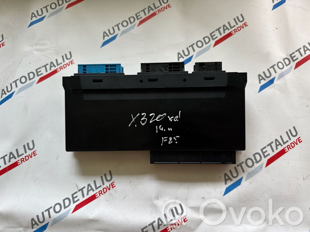 BMW X3 F25 Comfort/convenience module 