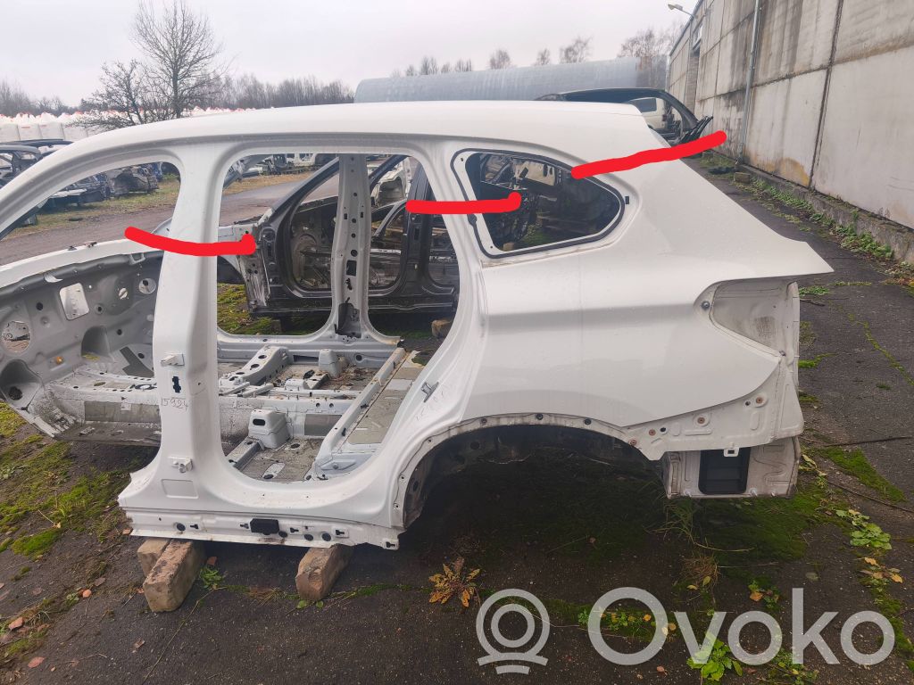 BMW X1 F48 F49 Ćwiartka tylna 