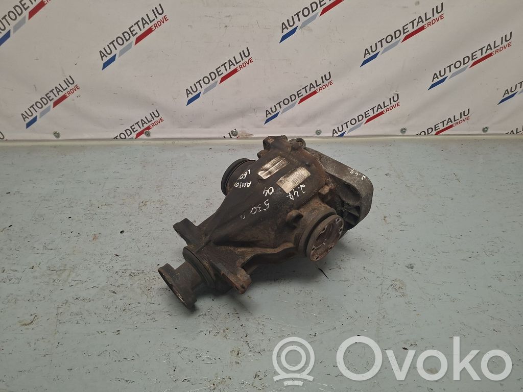 BMW 5 E60 E61 Galinis reduktorius 