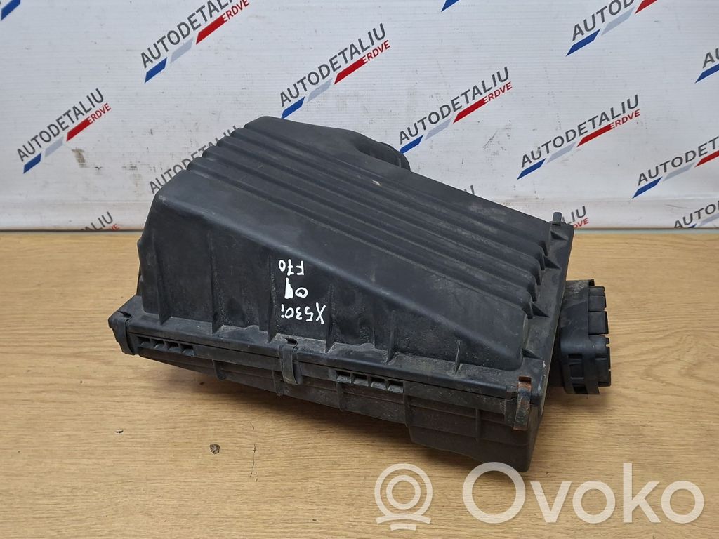 BMW X5 E70 Air filter box 