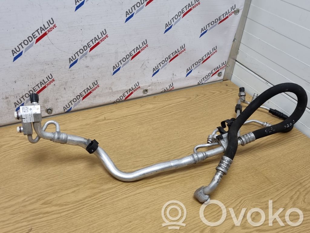 BMW 2 F22 F23 Conductă/furtun aer condiționat (A/C) 