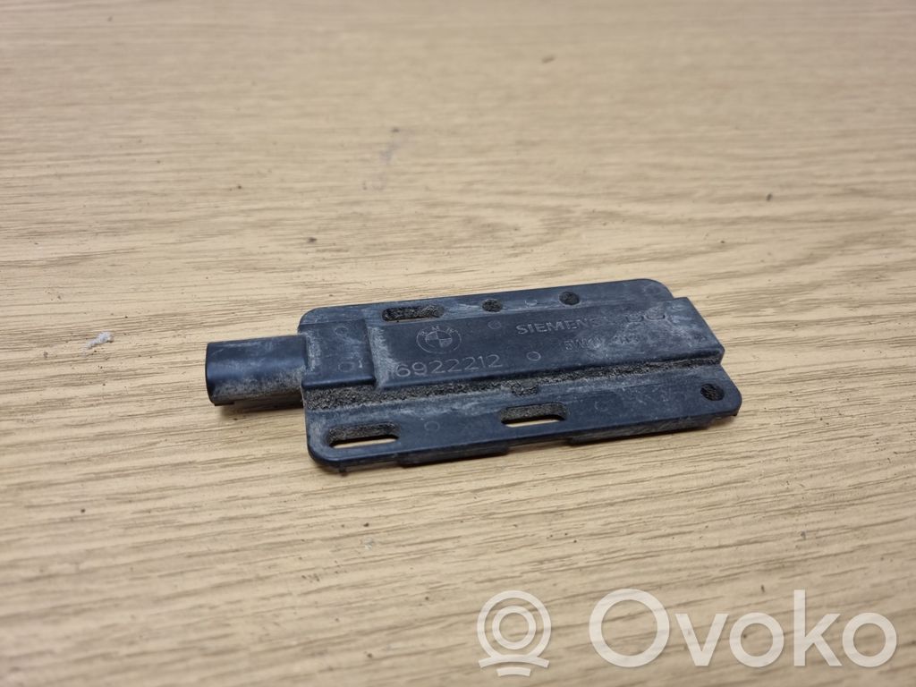 BMW X5 E70 Antenne intérieure accès confort 
