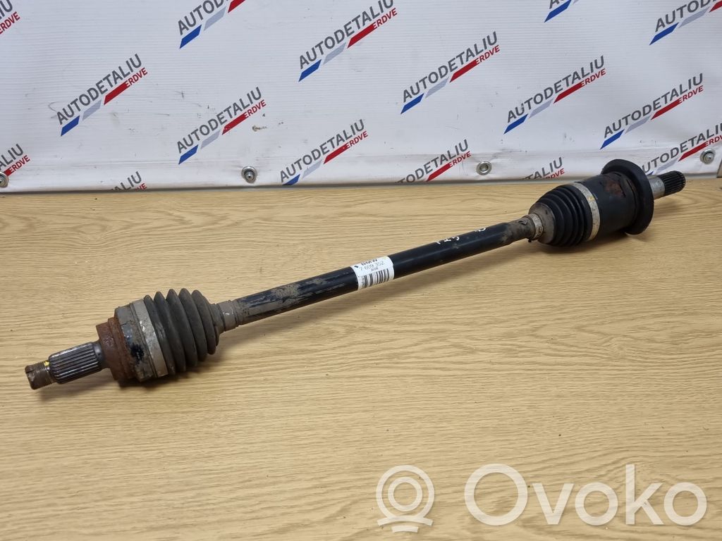 BMW 2 F22 F23 Półoś tylna 