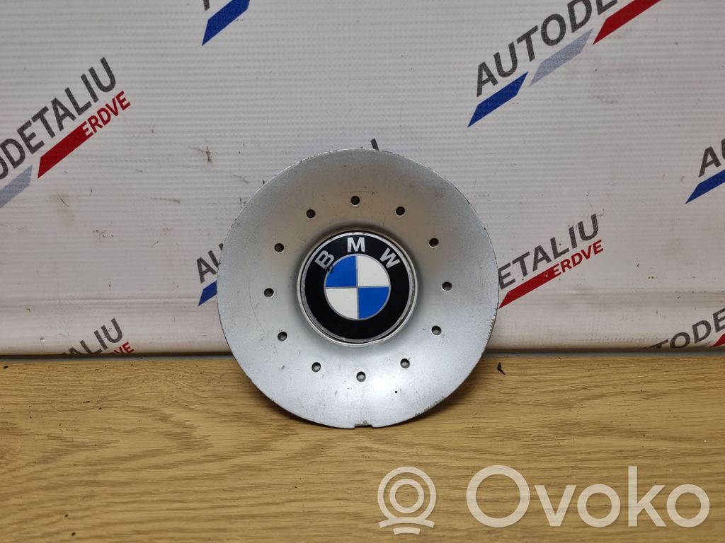BMW 5 E39 Alkuperäinen pölykapseli 
