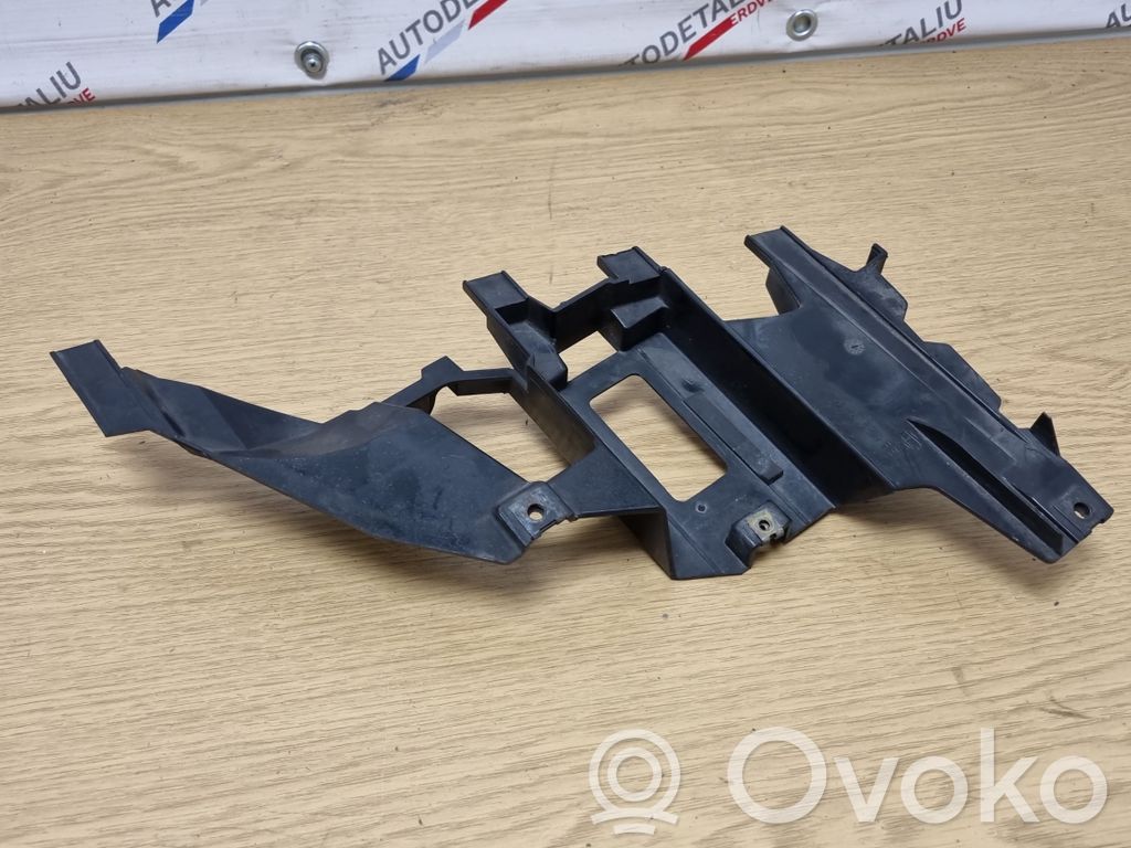 Halterung Scheinwerfer   15183600
