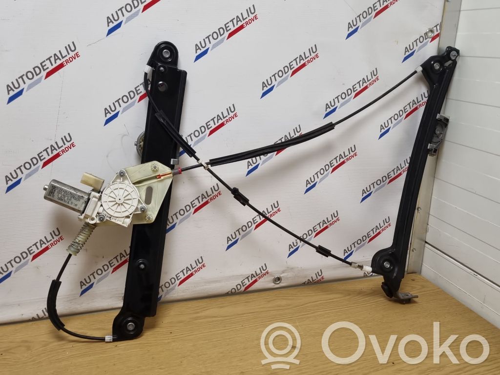 Front door window regulator with motor   6978846