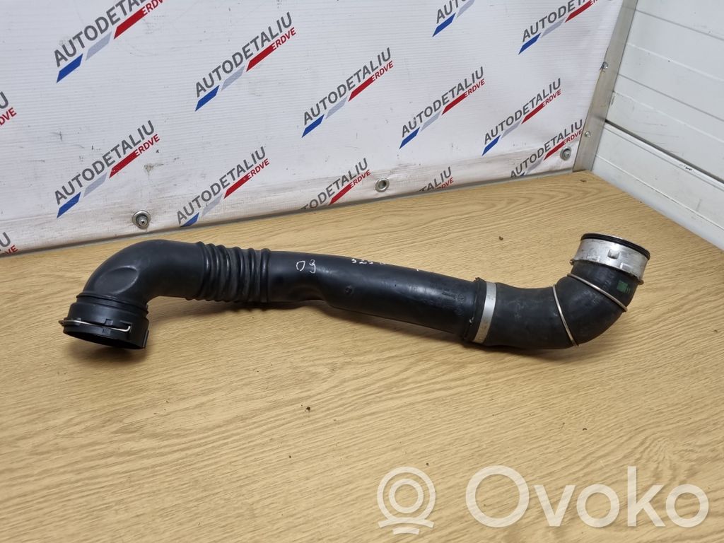 Intercooler hose/pipe   7798440