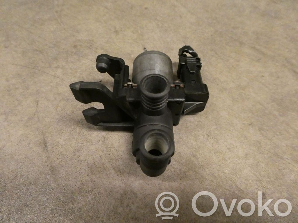 BMW 3 E36 Apsildes radiatora vārsts (-i) 