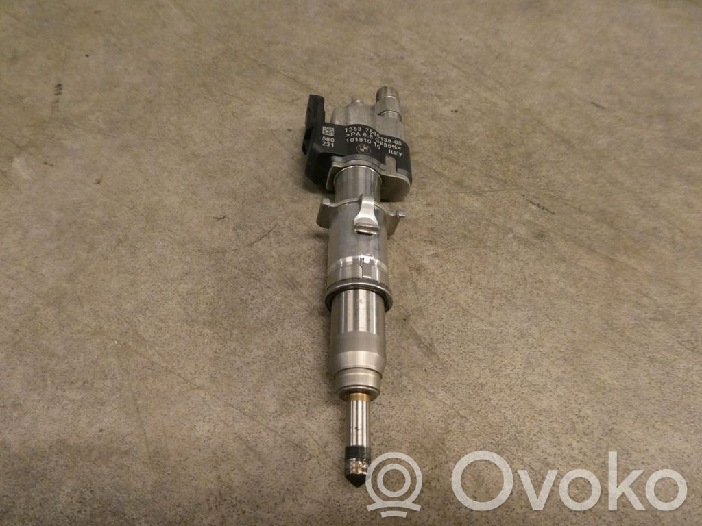 BMW 5 E60 E61 Polttoainesuutin 