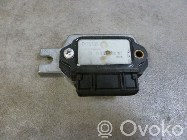 BMW 3 E30 Module d'allumage 