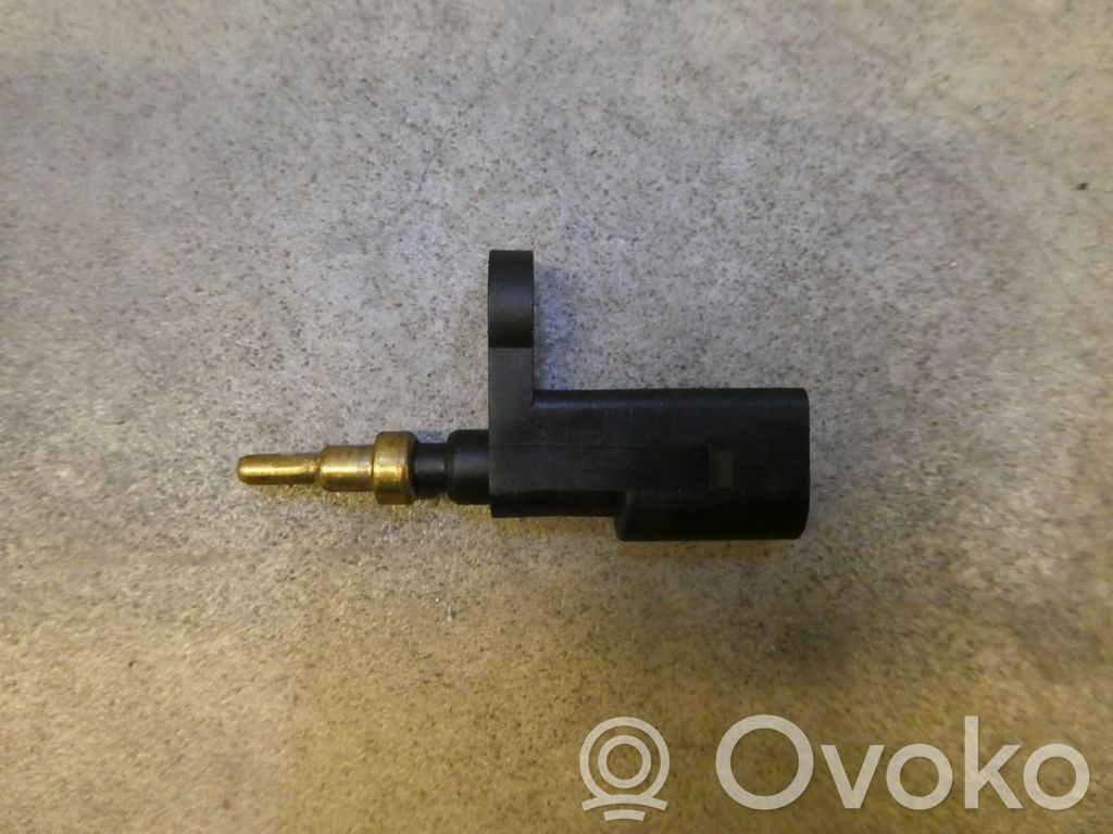 Volkswagen Golf VII Coolant temperature sensor 