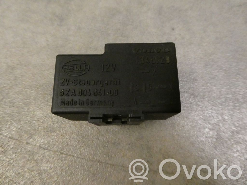 Central locking relay   1348129,32A00484100