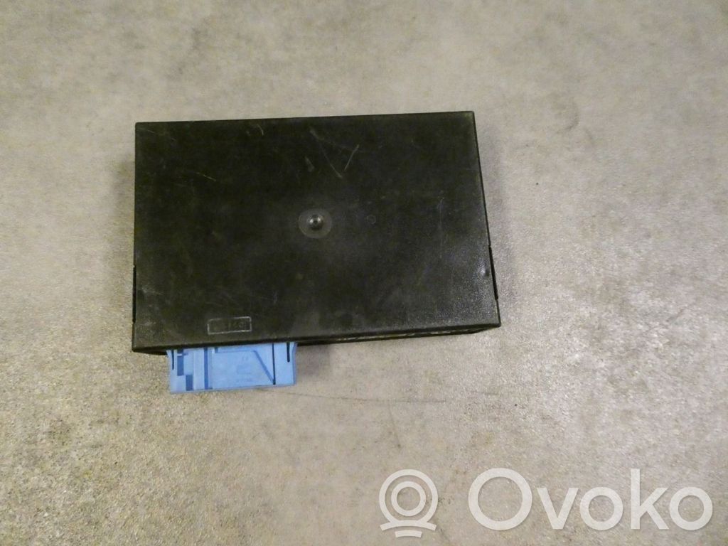 BMW 3 E46 Cruise control relay 