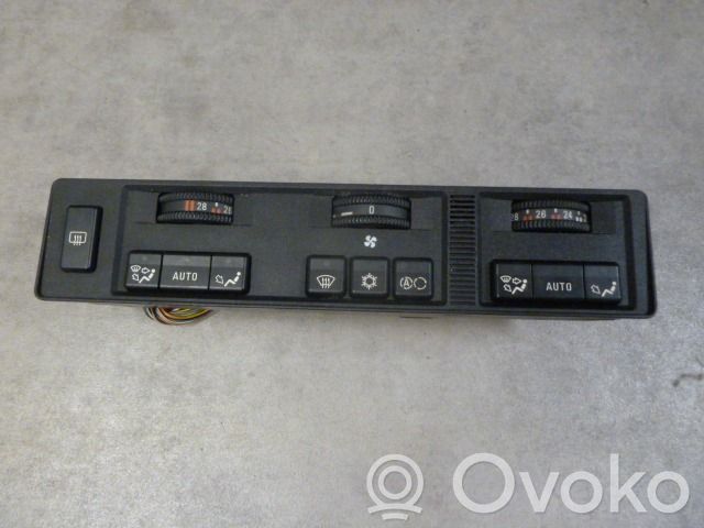 BMW 7 E32 Climate control unit 
