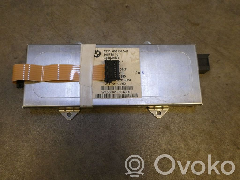 BMW 7 E65 E66 Aerial antenna amplifier 