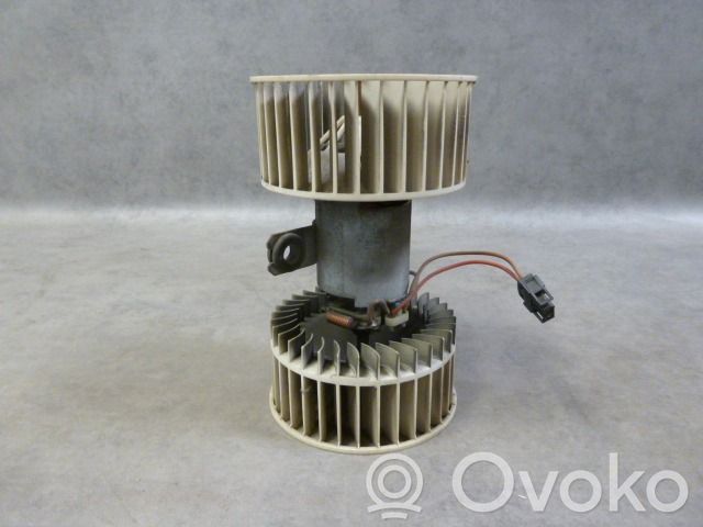 BMW 5 E34 Mazā radiatora ventilators 