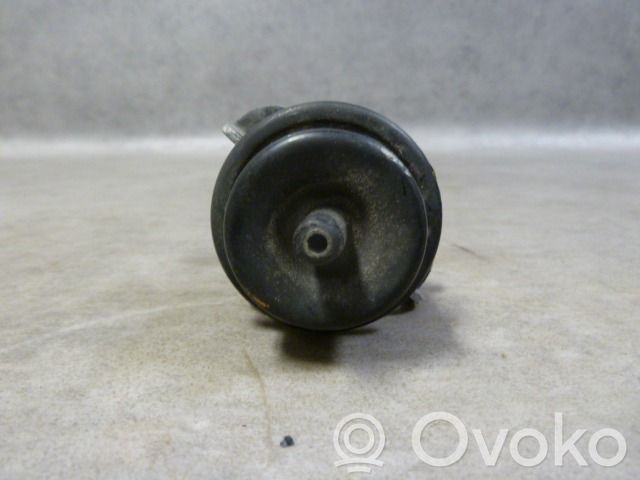 BMW 5 E34 Régulateur de pression de carburant 