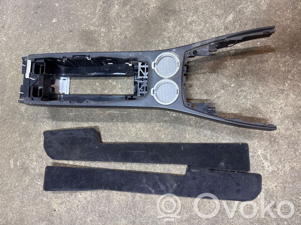 Center console   8223328,58450713,8223413,8223337,8223338