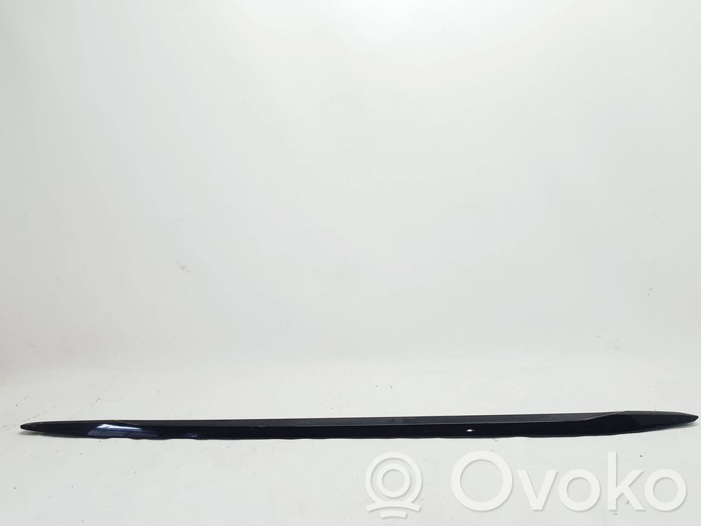 Audi A3 8Y Moldura del faldón lateral 