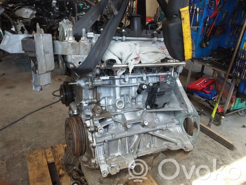 Engine   P5Z002200