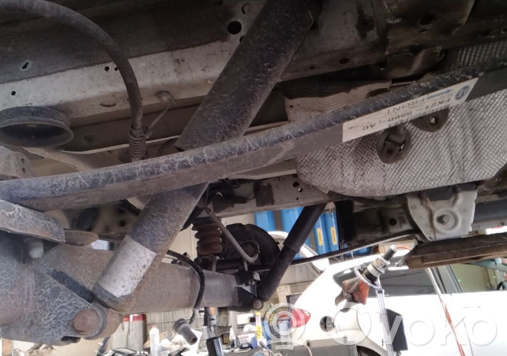 Rear leaf spring   2359769