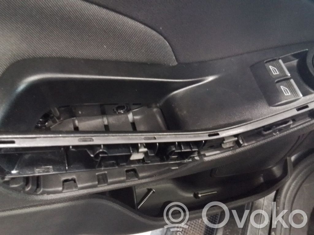 Ford Fiesta Interruptor del elevalunas eléctrico 