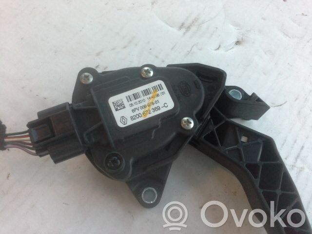 Accelerator throttle pedal   8200672369C