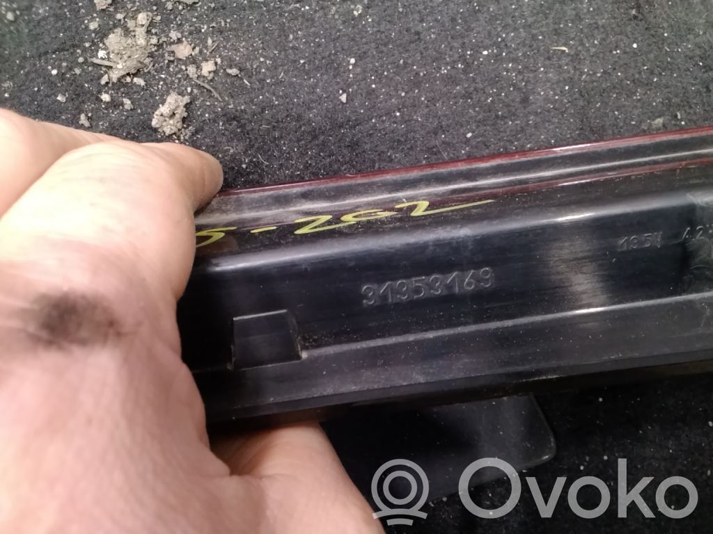 Volvo XC90 Third/center stoplight 