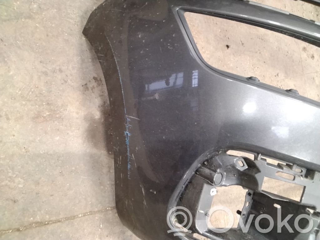 Citroen C4 II Picasso Front bumper 
