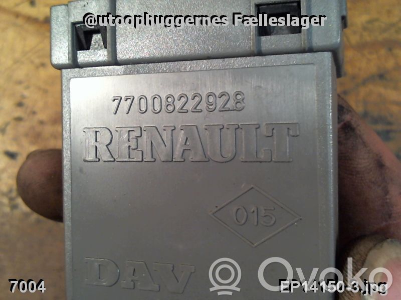 Door central lock control unit/module   7700822928